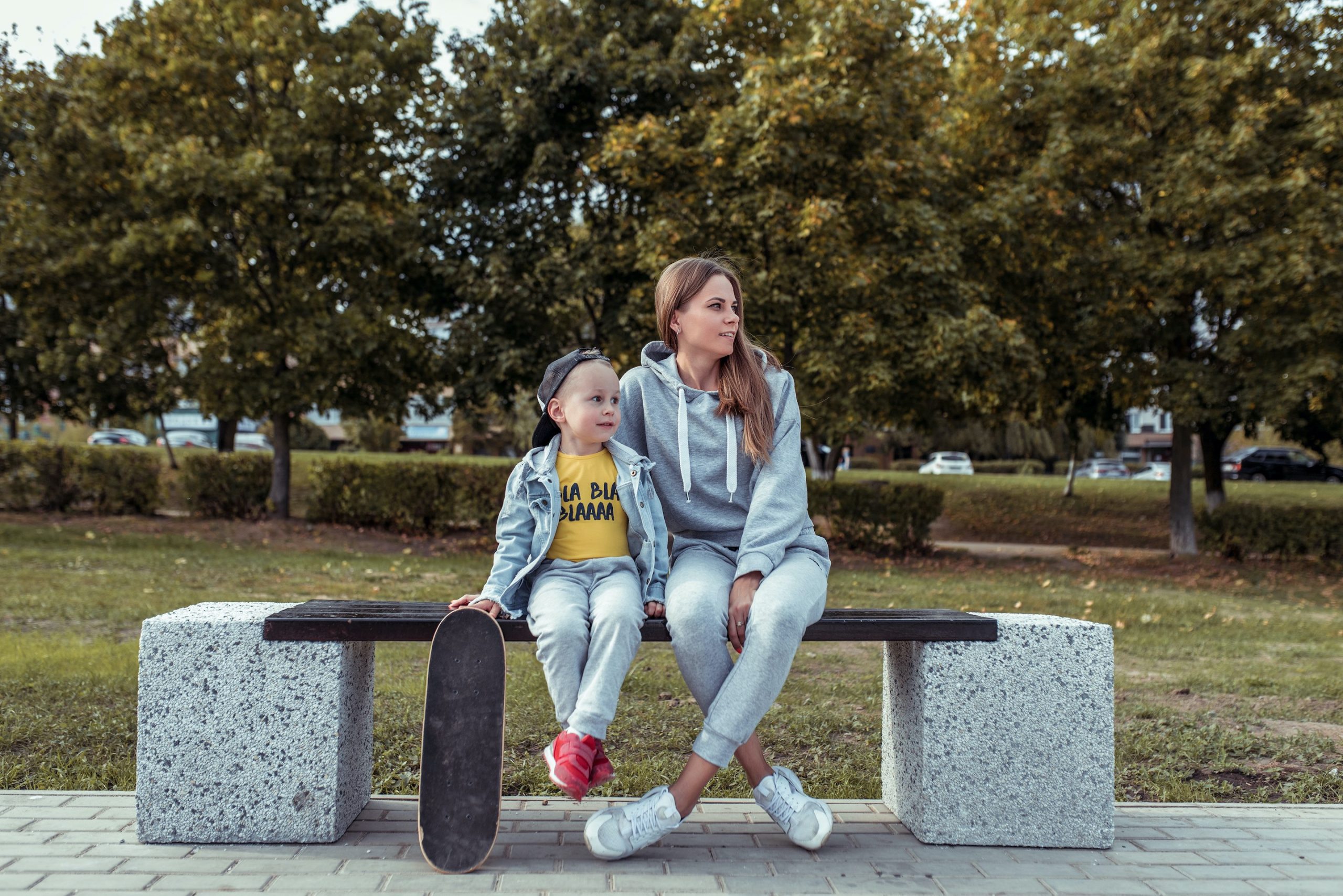 Partnerlook Mutter Sohn entdecke coole Outfits und Inspiration