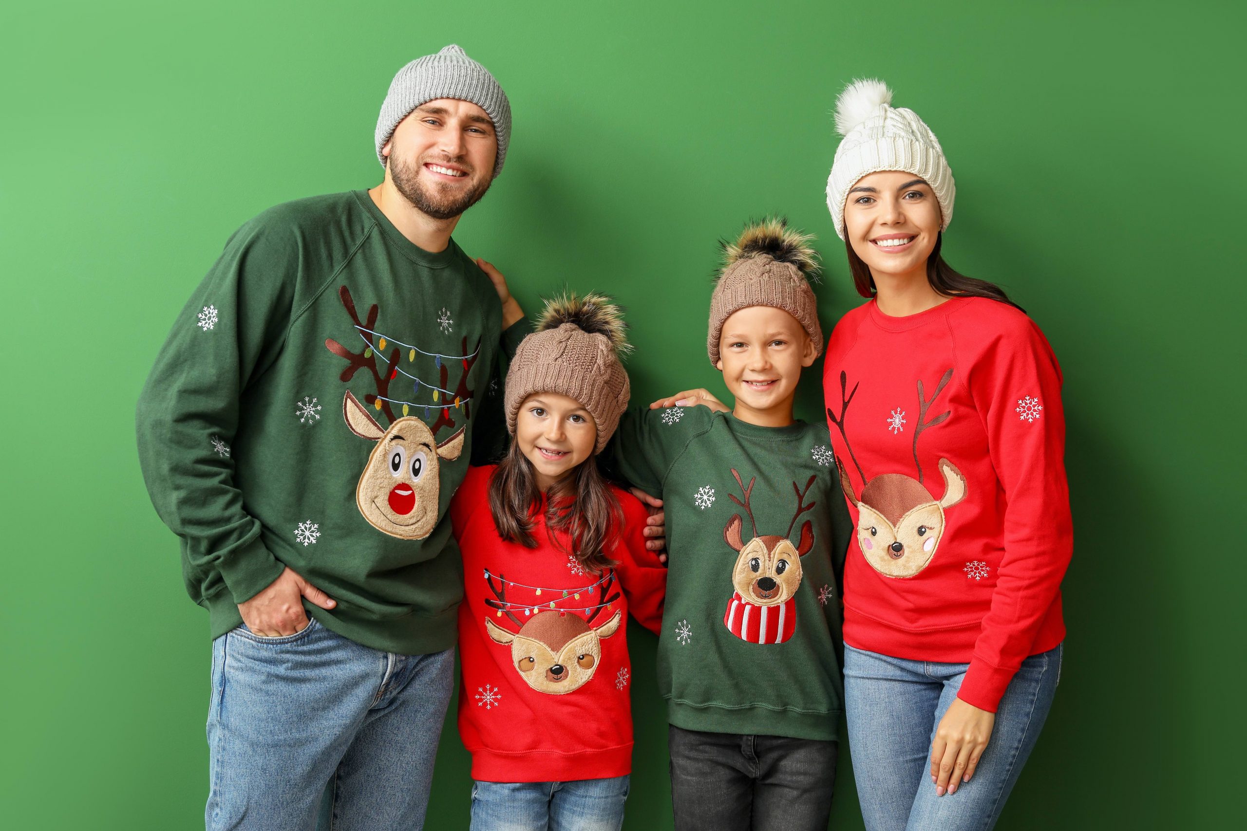 Entdecke Jetzt Die Schonsten Weihnachtspullover Familie Bei Littleup